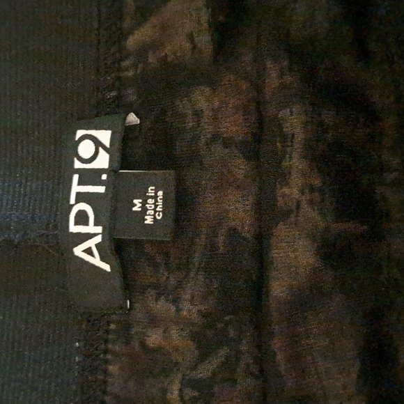 APT 9 SKIRT NWT Size Medium Floral W32" L 22" - Picture 3 of 4